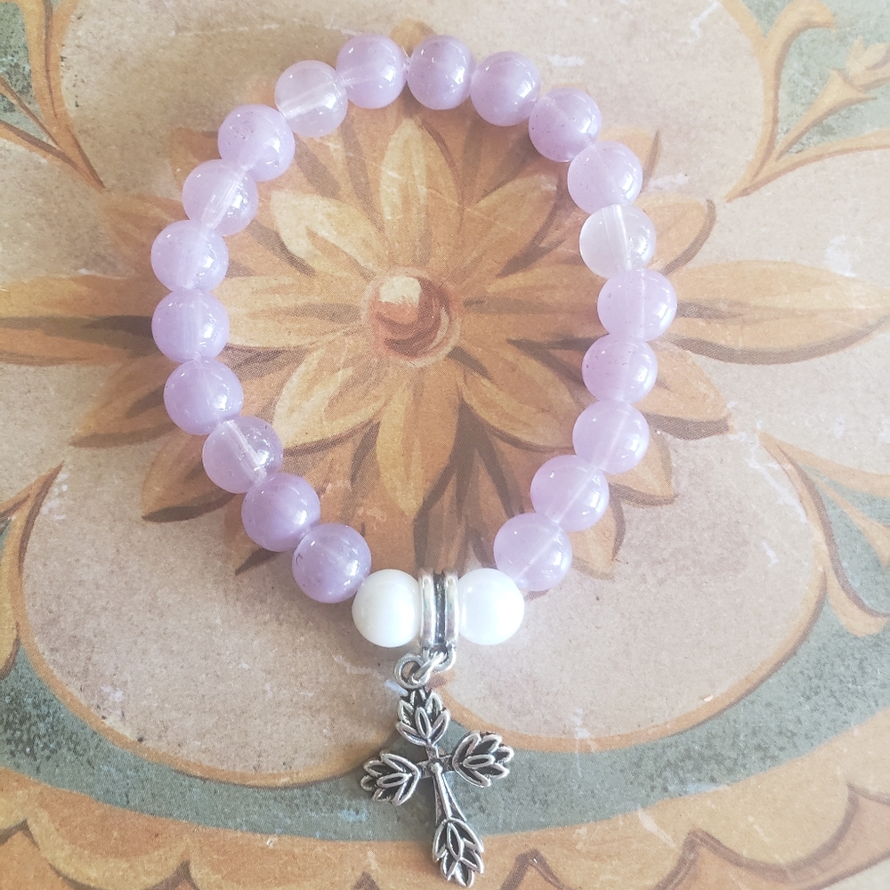 Bracelets - Picture 7 of 16